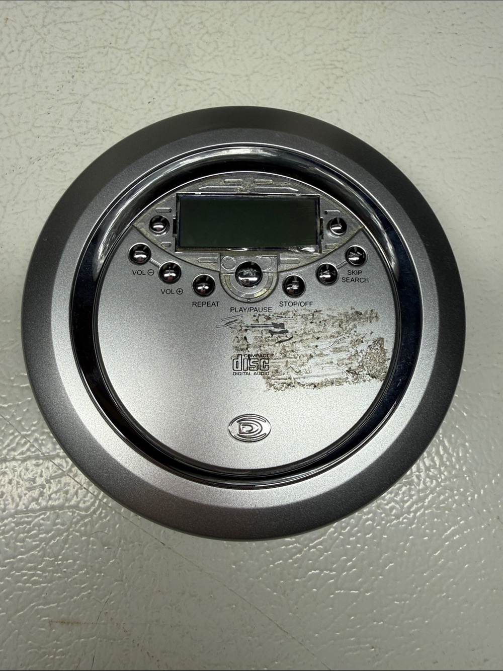 Vintage 2006 Portable Silver CD Player Top – Round Design
